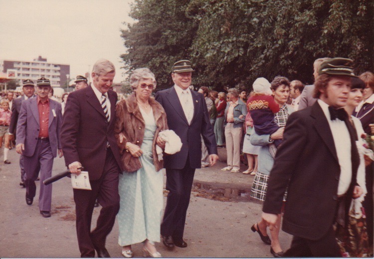 Sonderseite Jubelfest 1976 (Bild)